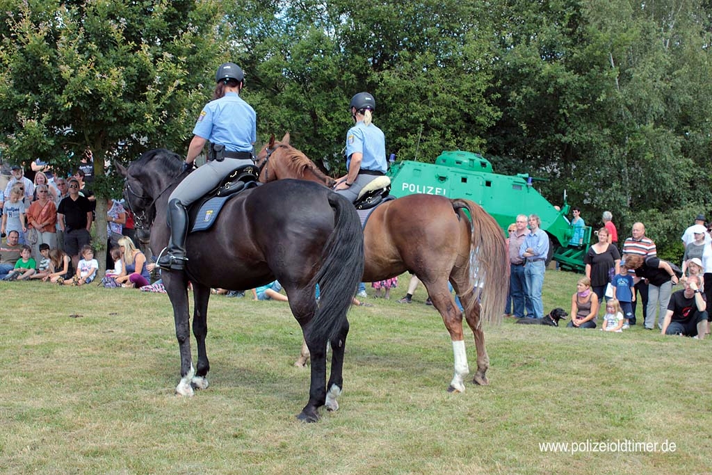 Sommerfest-Polizeioldtimer-Museum_2012 (252).jpg